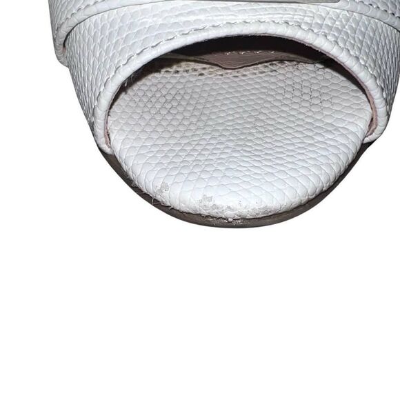 Size 8 white Alfani Carterr Peep Toe Platform Sandals Step N Flex - Picture 7 of 7